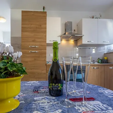 Apartamento Dalida *