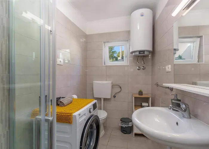 Dalida Grobnik (Cavle)